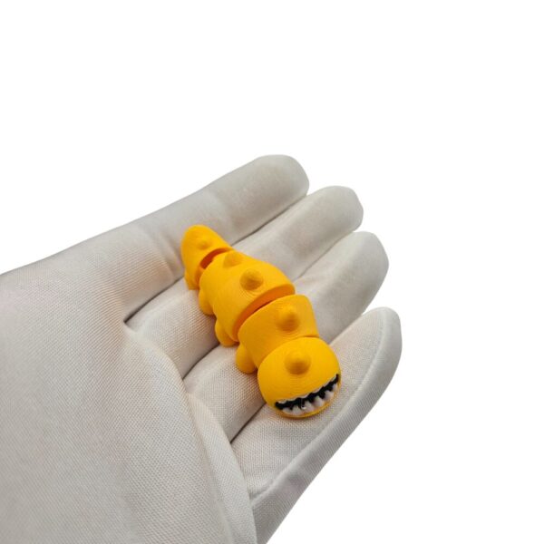 Potworna Larwa Żółta | Minisek sonco.pl