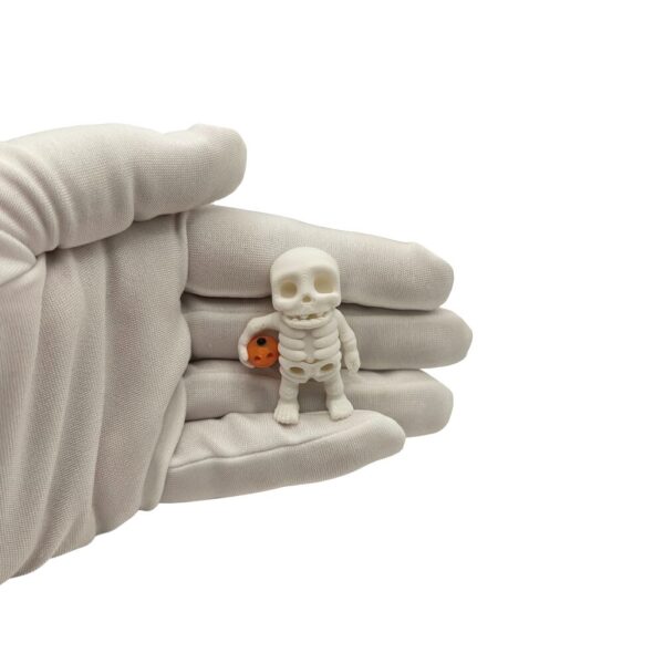 Mały Szkielet Trzymający Dynię | Minisek sonco.pl