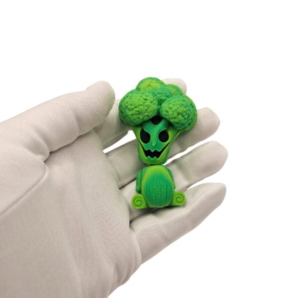 Straszna Brokuła | Figurka sonco.pl