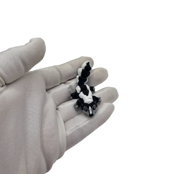 Mały skunks | Minisek sonco.pl